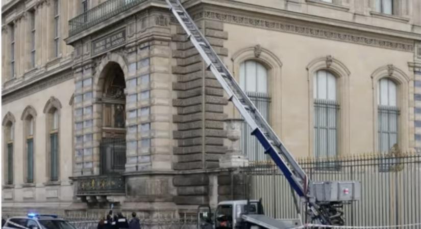 Szórakoztató új nyom a Louvre-ügyben: egy Louvres nevű faluban megvertek egy fickót és elrabolták a kosaras emelőjét, amit aztán a múzeum kirablásakor használtak