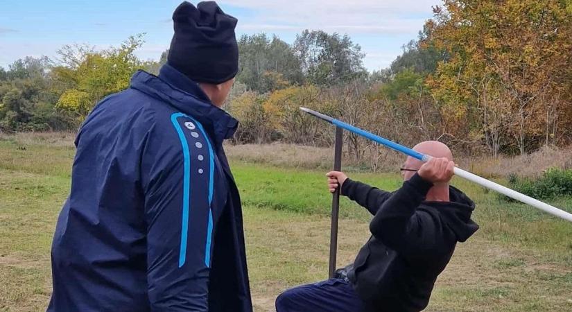 Érmeket dobtak a Tatabányai Sport Club veteránjai – így szerepeltek a VII. Csömöri dobófesztiválon