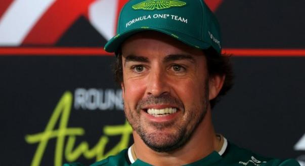 Alonso: Igen, Max még így is megnyerheti