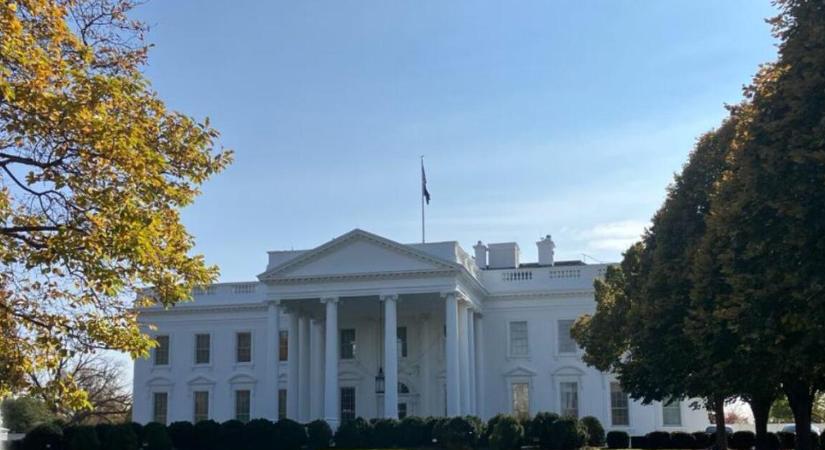Donald Trump elkezdte a Fehér Ház bontását, hogy táncolhasson