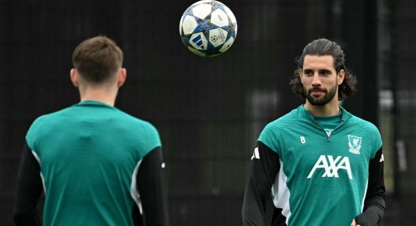 Már csak ez hiányzott: Angliában ragadt a Liverpool, elmaradt Szoboszlai sajtótájékoztatója