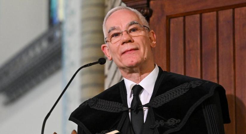 Balog Zoltán MNB-s tízmilliókról is dönthetett ökumenikus kurátorként