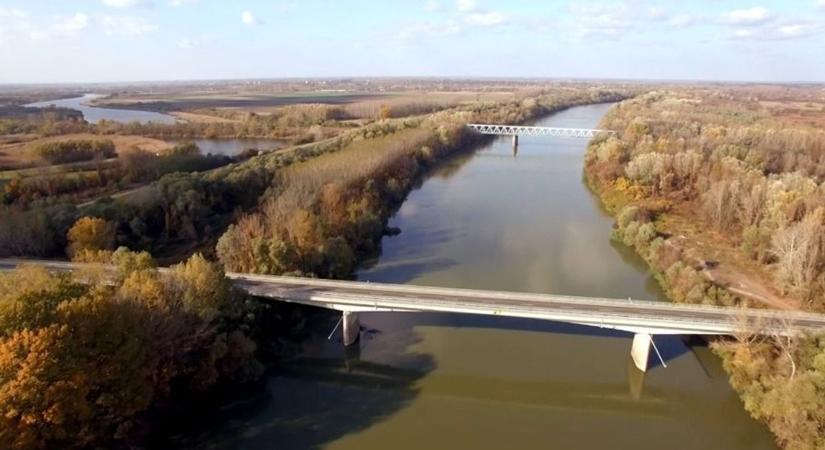 Éjfél után 4,1-es földrengés rázta meg Csongrád térségét
