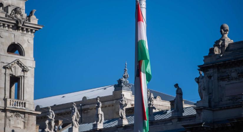 Őszi szünet, óraátállítás, boltzár-mutatjuk mi mindent történt és történik az előttünk álló napokban!