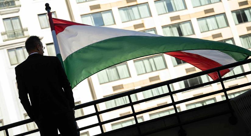 Budapesti békecsúcs: álhírekről beszélt Szijjártó Péter