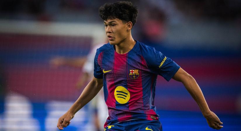Hansi Flick pezsgőt bonthat, legújabb gyémántját ünnepli az FC Barcelona