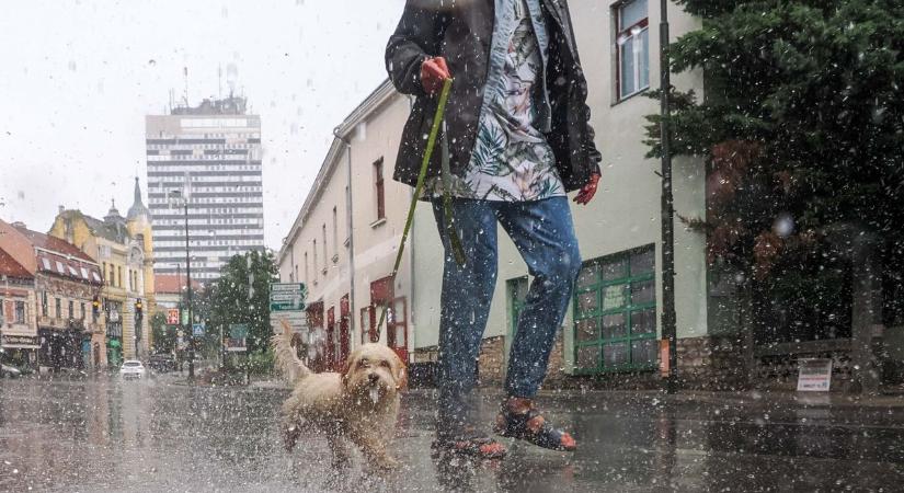 A holnapi időjárás odavág Pápának és Ajkának - Veszprém megyére riadót fújtak