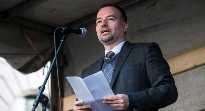 Demkó Attila nekiment Lattmann Tamásnak: „Nagyképű szellemi nullák mérgező üzenetekkel”