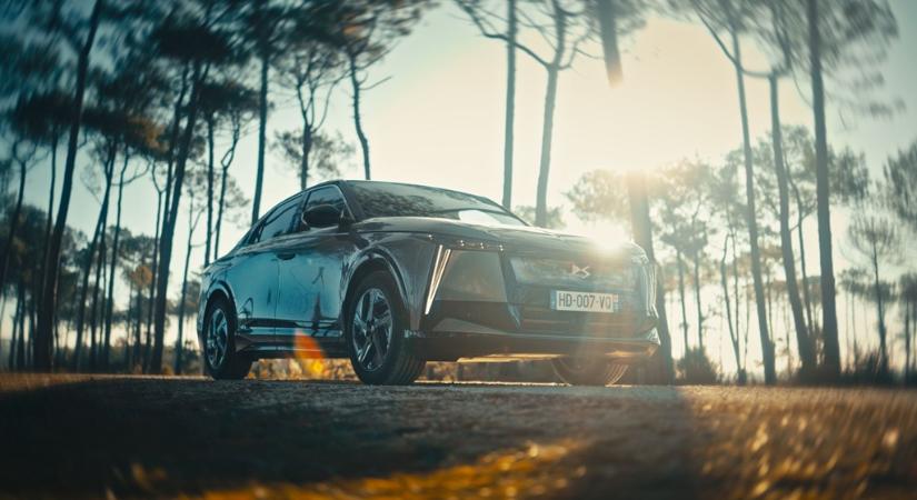 Két DS N8-al 750 km-t tettek meg töltés nélkül