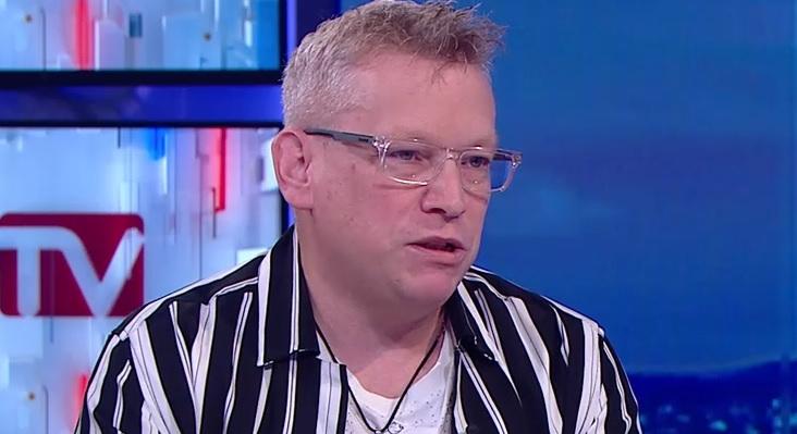 Napindító – Vámos Robi könyve segít, hogy ne cipeljük tovább ezt a terhet, hanem vegyük vissza az irányítást  videó