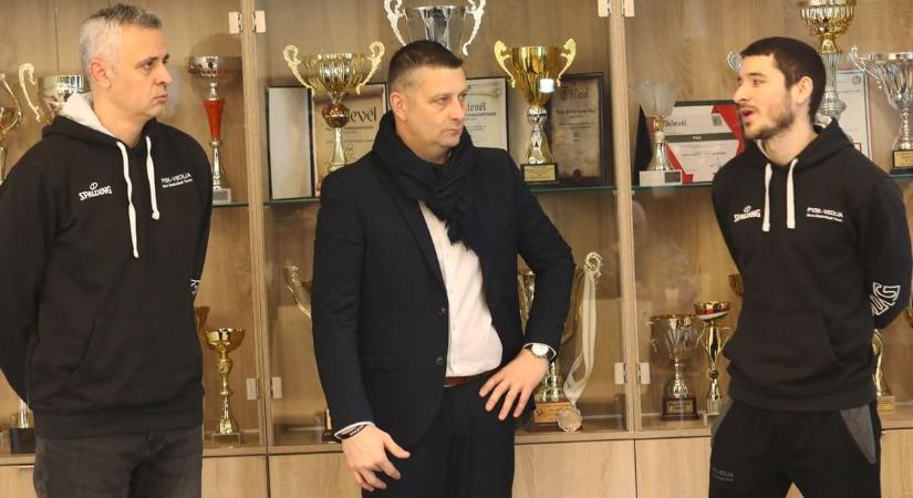 „Alighogy elkezdődött, máris vége…” – elköszönt a baranyai szakember