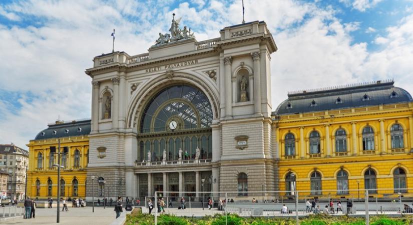 Fontos bejelentést tett a hosszú hétvégével kapcsolatban a MÁV-csoport: minden tömegközlekedési eszközt érint a változás