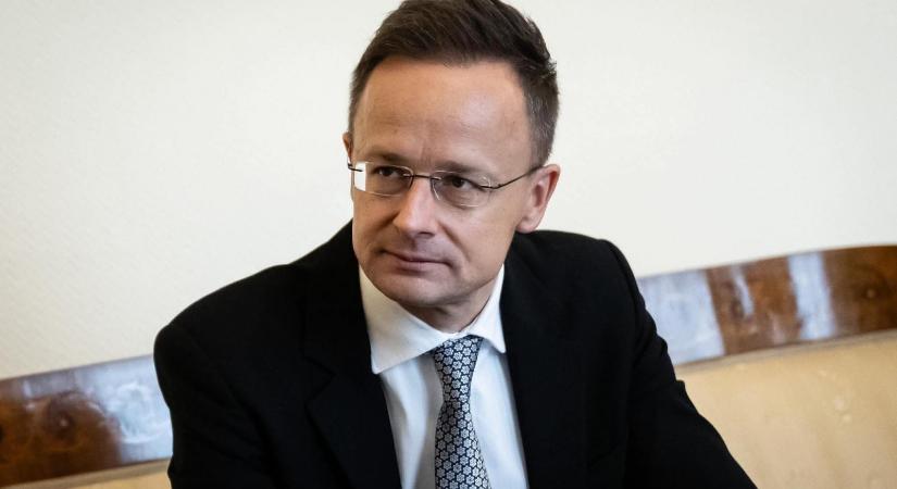 Több mint hétmilliárd forintot oszt szét az Orbán-kormány Erdélyben, RMDSZ-es politikusok cégeinél is landol az összegből