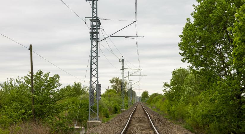 Megújul a Kiskunfélegyháza és Szeged közötti vasútvonal