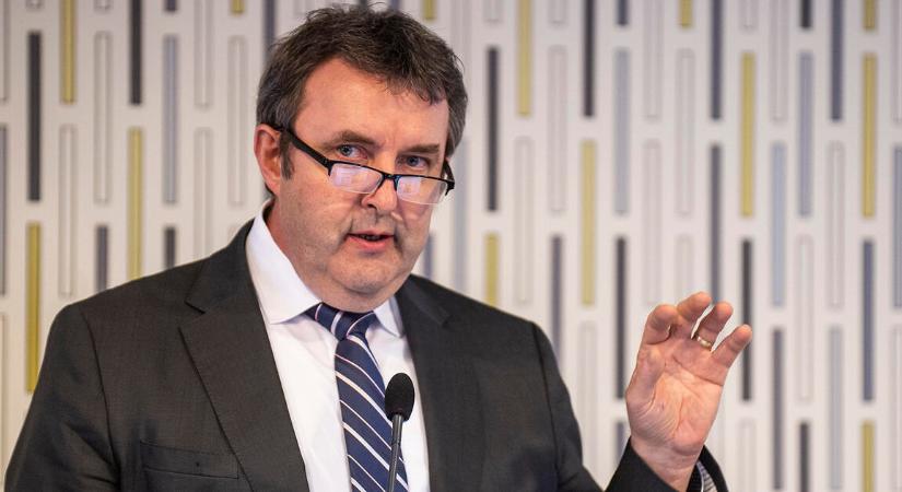 AI-központot hoz létre a kormány a vállalkozásoknak
