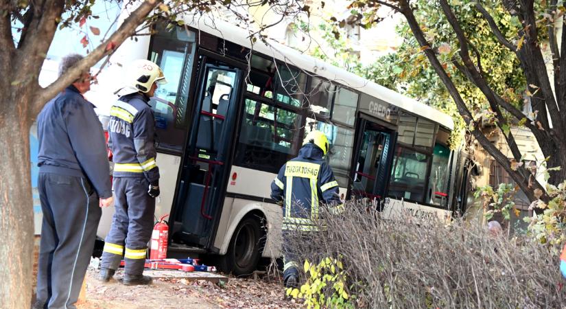 Friss hírek érkeztek a szolnoki buszbalesetről: ezt mondta el a MÁV-csoport vezérigazgatója
