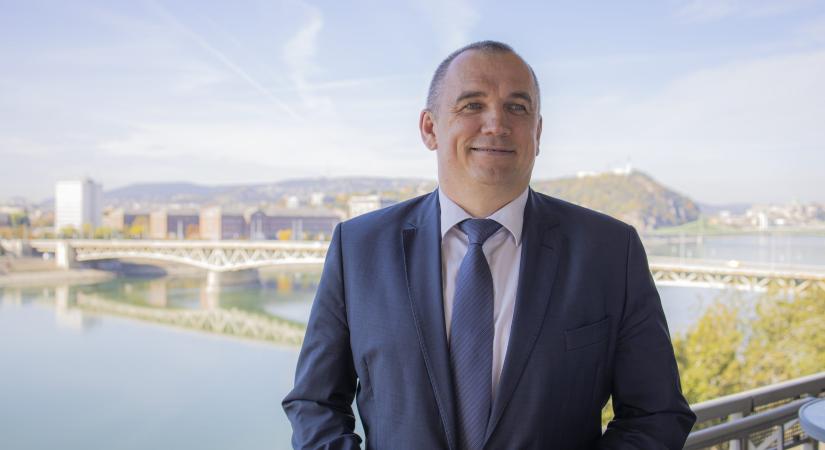 Virtuális relikviák válthatják le a luxuscikkeket