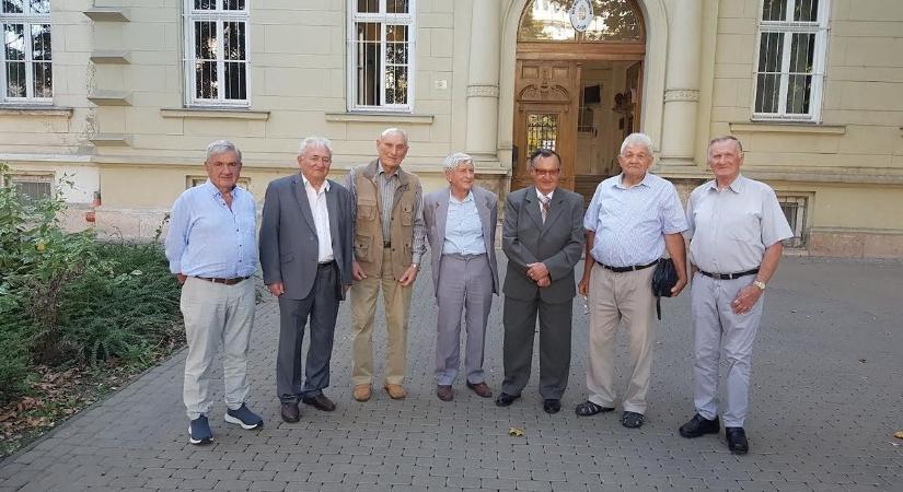 63. érettségi találkozójukat tartották a Révai Gimnázium egykori diákjai