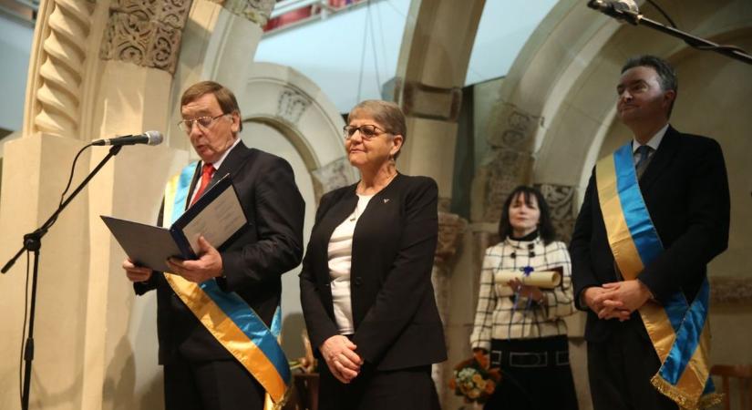 Väinämöinentől a metálzenéig tart a különleges időutazás
