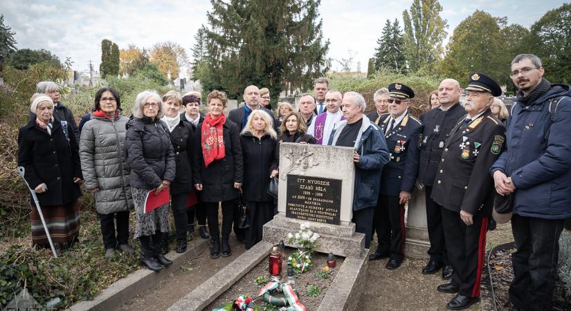 Dicsőség ’56 győri mártírjainak