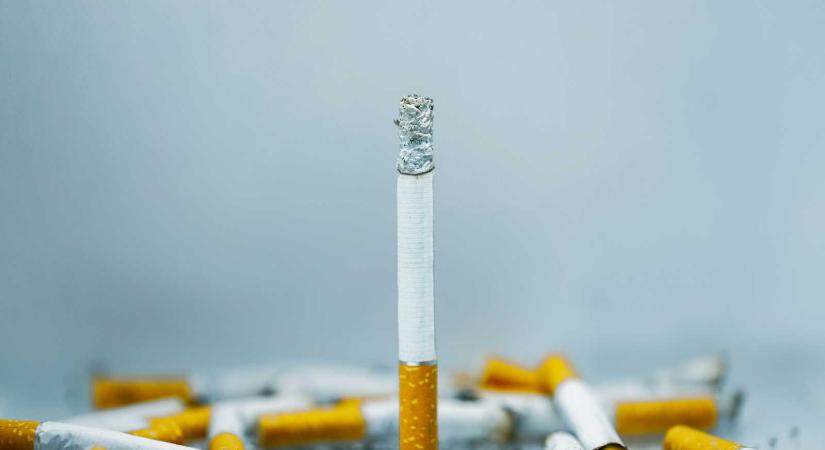 A szűrős és az elektronikus cigaretták betiltását fontolgatja az EU?