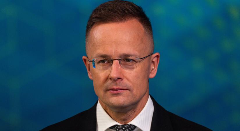 Szijjártó Péter kigúnyolta lengyel kollégáját, aki Vlagyimir Putyin gépének feltartóztatásáról beszélt