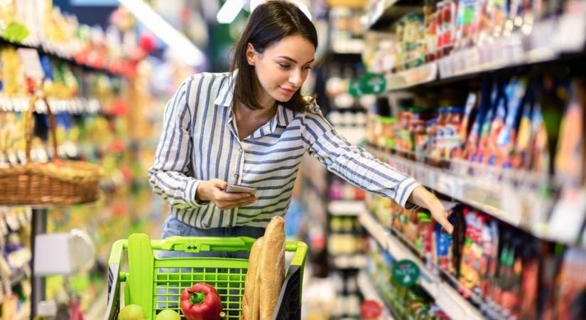 Így lehet vásárolni és tömegközlekedni a hosszú hétvége alatt