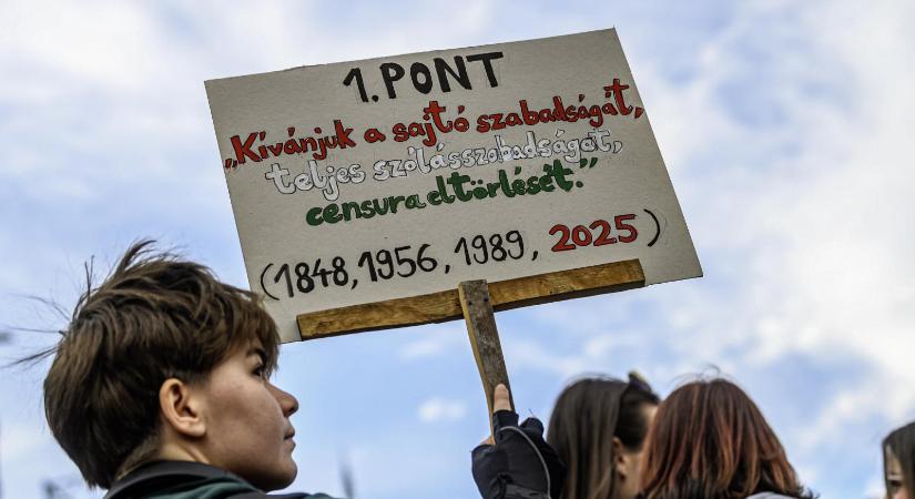 A független magyar sajtó egésze nyerte a szabad média úttörőinek nemzetközi díját