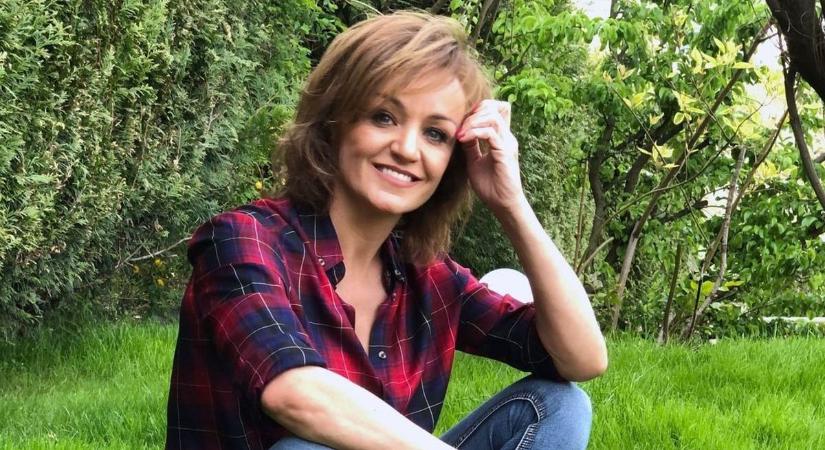 Régi felvétel, örök emlék: így már rég hallhattuk énekelni Szandit – videóval