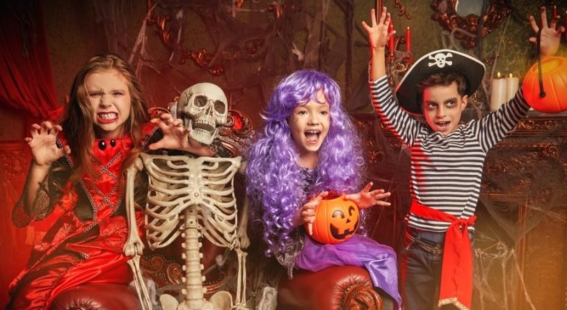 Halloweeni jelmez gyerekeknek: 4 ötlet, ha rémisztően jó buliba készül a csemetéd!