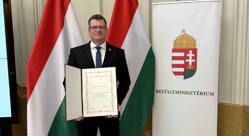 Kitüntetést kapott a Celldömölki Népjóléti Szolgálat