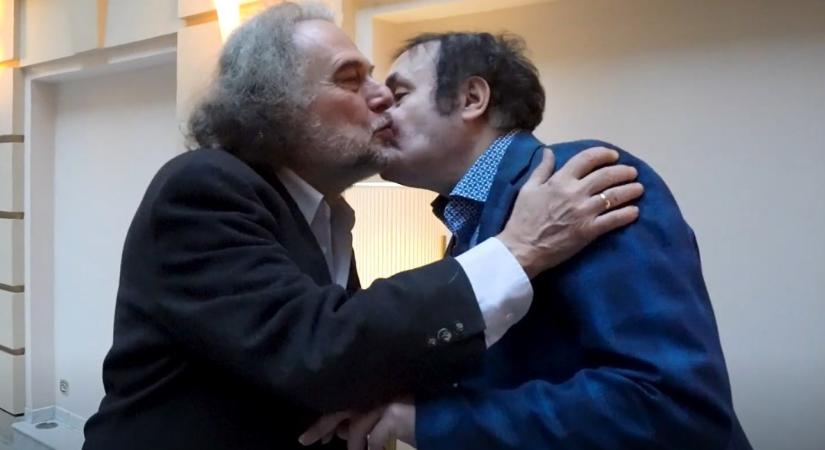 Dombóvári István segít az anyagi gondokkal küzdő Galla Miklóson és Laár Andráson