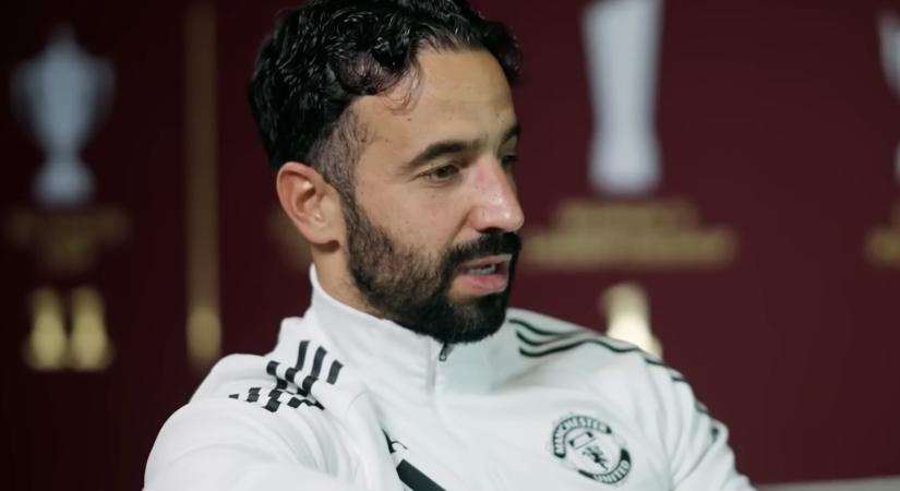 Sztárigazolással rúgja rá az ajtót a futballtársadalomra a Manchester United