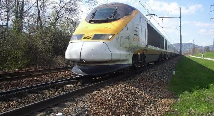 Szédületes Eurostar – Csatorna-alagúton át emeletes vonatokkal hódítná meg a briteket