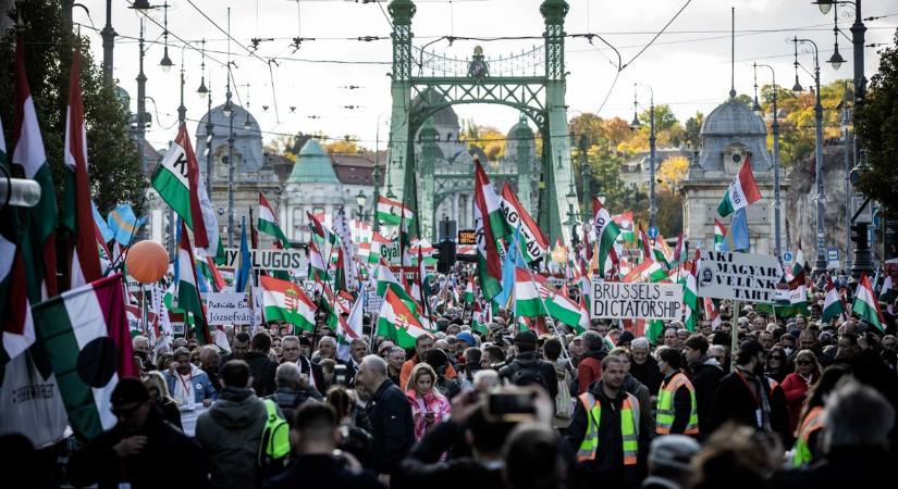 Folyamatosan bővül Orbán Viktor támogatóinak köre: elképesztő összefogás vezeti fel a Békemenetet (VIDEÓ)