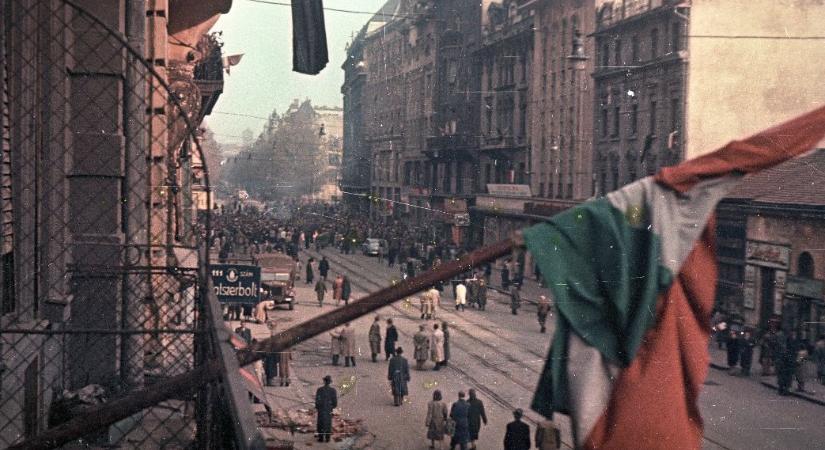 Ritka fényképeken a forradalom – Ilyen volt 1956 az emberek szemszögéből