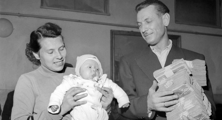 Kocsmában tartotta a táskányi pénzt az 1956-os forradalom legendás totónyertese