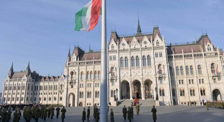 Magyar ünnepek kvíze: mire emlékezünk október 23-án