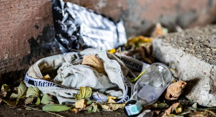Fotókon a tatabányai aluljáró, ami botrányosabb állapotban van, mint némelyik pesti társa