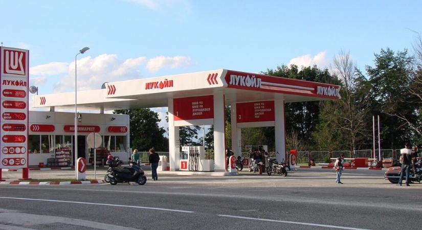 Az Egyesült Államok szankciókat vezetett be a Rosznyeft és a Lukoil ellen