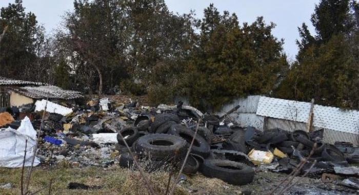 11 tonna bontott autóalkatrészt találtak egy nőnél