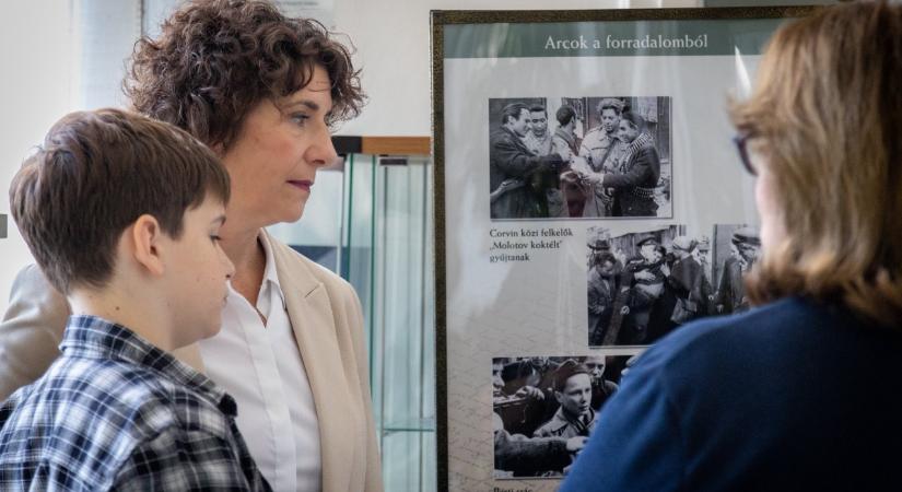 Legkisebb gyermekével emlékezett a Nagy Imre-Háznál Dobrev Klára