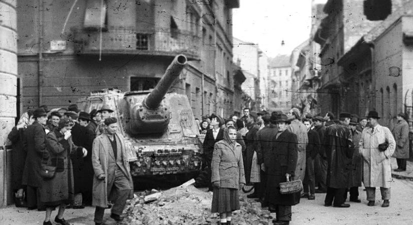 1956. október 23.: Forradalom Magyarországon