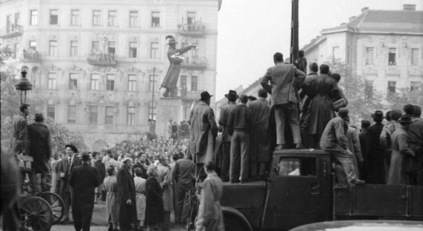 Nem a lengyel emberek kívánják a pusztulásunkat, hanem a lengyel állam nevében eljáró frusztrált, oktalan állami vezető