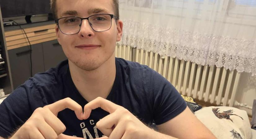 Szívátültetésre vár egy zselízi fiatal, aki a nyilvánosság segítségét kéri