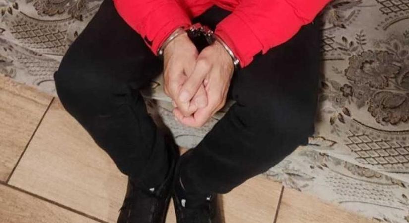 Furcsa staniclik jártak kézről kézre Újszászon, a rendőröknek is feltűnt a dolog