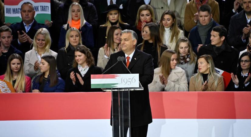 Orbán Viktor: Isten hozta a szabadság vándorait! (élő)