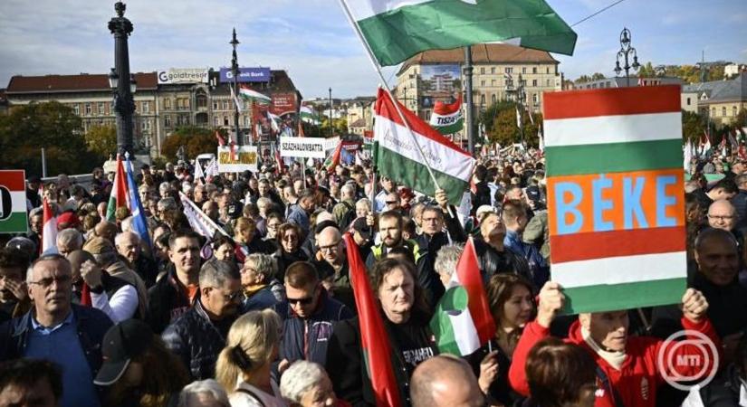 Győr országgyűlési képviselői is bejelentkeztek a Békemenetről