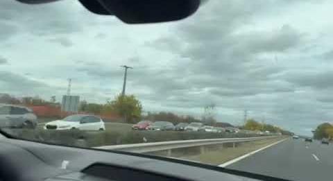 Egy videó szerint elesett az M7-es autópálya a Balaton felé (sonline.hu)