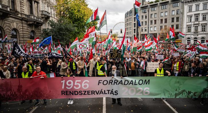 Perceken belül indul a Nemzeti Menet